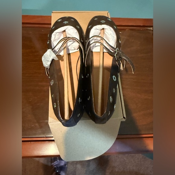 Madewell Double Strap Ballet Flats Brown Flats with Grommet Detail Size 8 NWT - Picture 7 of 9